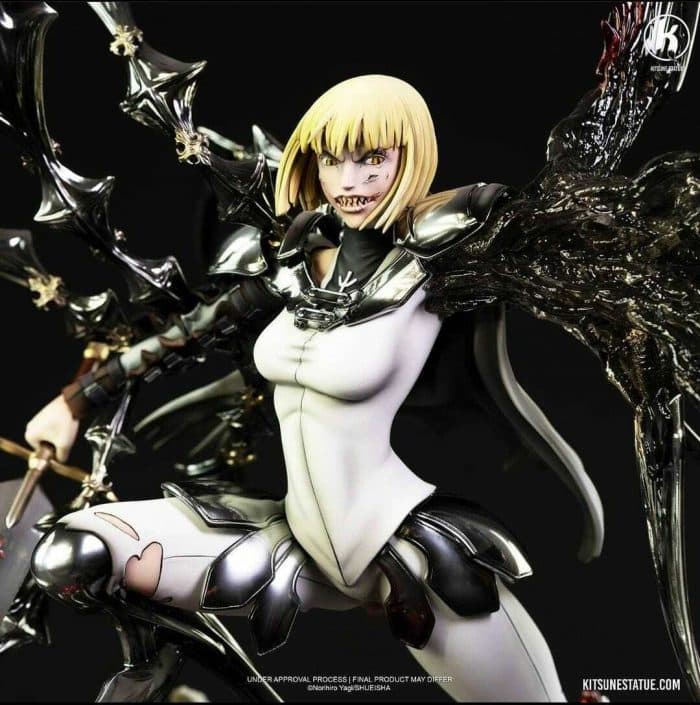 Claymore "Clare vs. Rigaldo" Statue – Bild 3