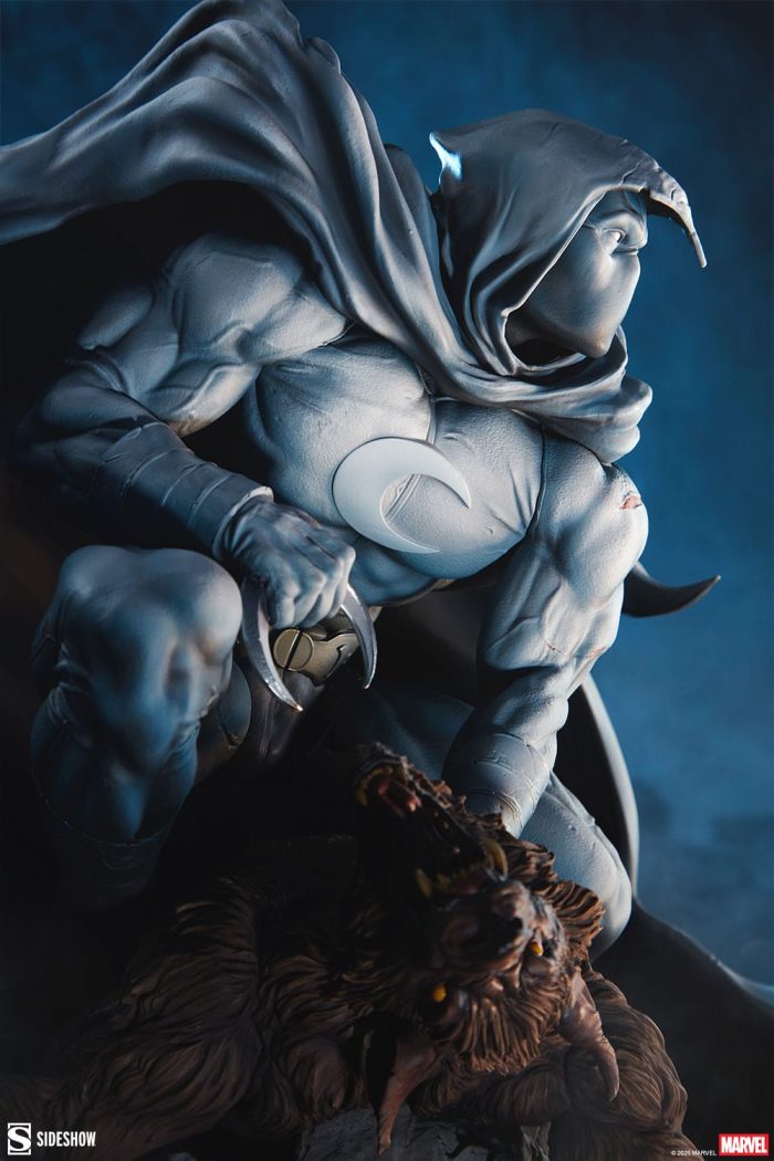 hr_ss300877_d Marvel "Premium Format Statue Moon Knight"