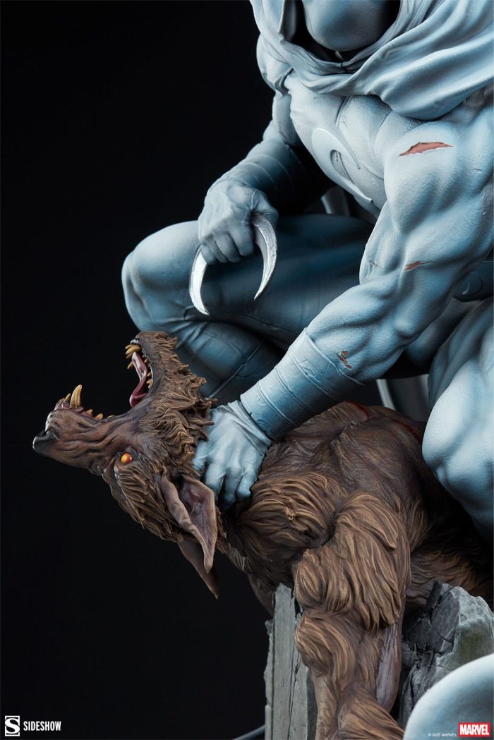Marvel "Premium Format Statue Moon Knight" Marvel "Premium Format Statue Moon Knight"