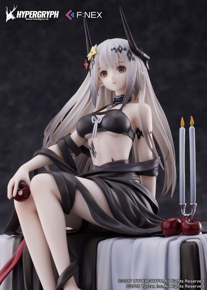 Arknights PVC Statue 1/7 Mudrock Silent Night DN06 Ver. 19 cm – Bild 2
